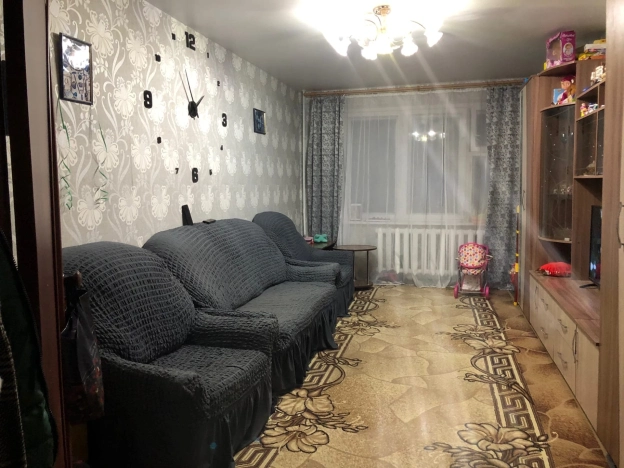 Купить квартиру на улице Школьная в Вологодской области. Вариант № 1641, 4, площадь -  квм, цена 950000 рублей