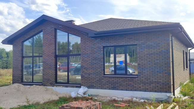 Купить дом на улице Дачная в Калуге. Вариант № 19884, 0, площадь -  квм, цена 6950000 рублей