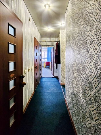 Купить трехкомнатную квартиру на улице Московская в Кызыле. Вариант № 8139, 11, площадь - квм, цена 7800000 рублей