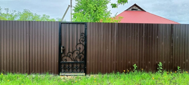 Купить дом на улице Почтовая в Приморском крае. Вариант № 8739, 3, площадь -  квм, цена 1900000 рублей