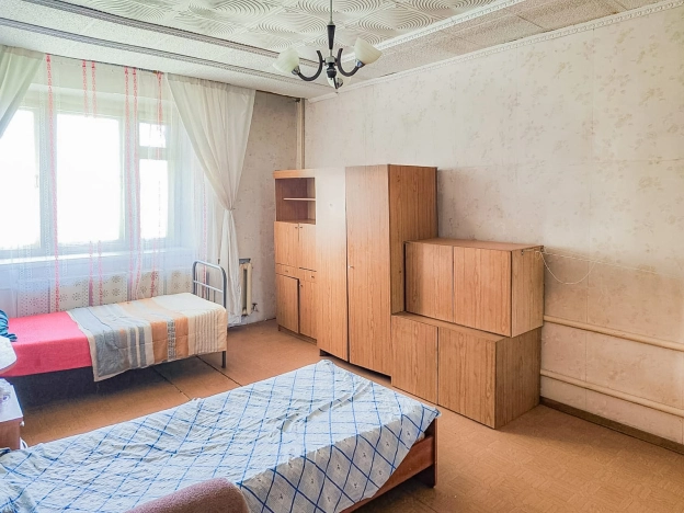 Купить четырехкомнатную квартиру в Амурской области. Вариант № 2462420, 7, площадь -  квм, цена 5700000 рублей