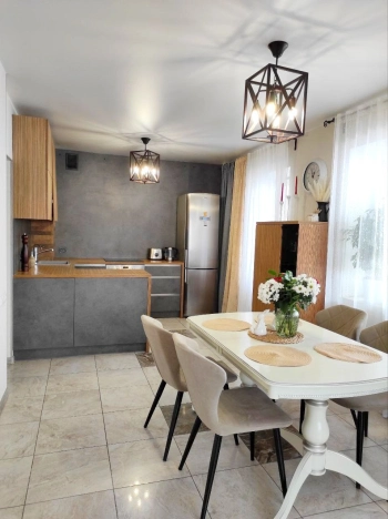 Купить четырехкомнатную квартиру в районе Октябрьский в Новосибирске. Вариант № 5317, 0, площадь -  квм, цена 14800000 рублей