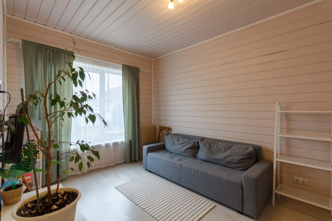 Купить дом в Санкт-Петербурге. Вариант № 8359424, 38, площадь -  квм, цена 22990000 рублей