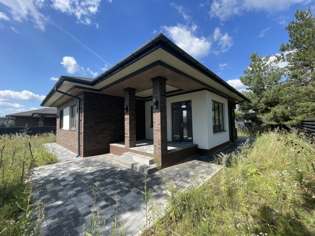 Купить дом в Воронеже. Вариант № 2550970, 5, площадь -  квм, цена 13500000 рублей