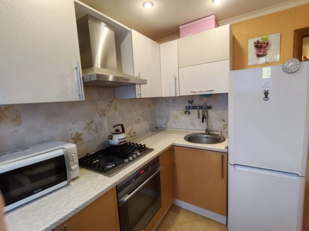 Купить однокомнатную квартиру в Микрорайоне Новый-2 в Белгороде. Вариант № 37763, 3, площадь -  квм, цена 3350000 рублей