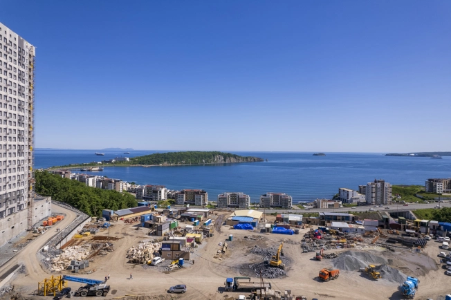 Купить трехкомнатную квартиру в Приморском крае. Вариант № 4120692, 3, площадь -  квм, цена 16133040 рублей