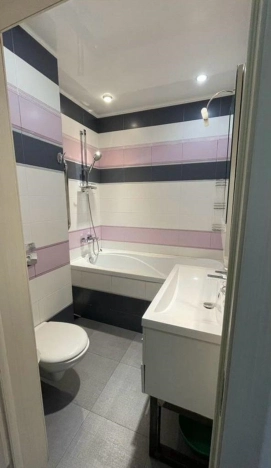 Купить Студию в Новосибирской области. Вариант № 8592643, 3, площадь -  квм, цена 5000000 рублей