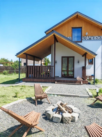 Купить дом на улице Озёрная в Калининградской области. Вариант № 27316, 10, площадь -  квм, цена 12460000 рублей