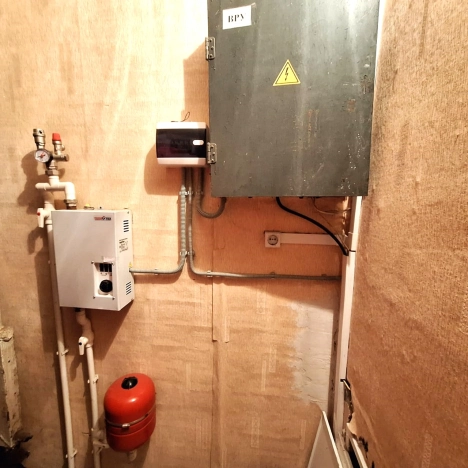 Купить коммерческую недвижимость в Ейске. Вариант № 47245, 10, площадь -  квм, цена 6900000 рублей