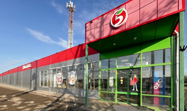 Купить трехкомнатную квартиру на улице Лихарево в Рязанской области. Вариант № 21288, 26, площадь -  квм, цена 3800000 рублей