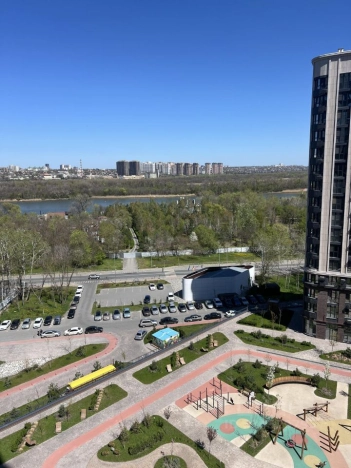 Купить однокомнатную квартиру в районе Кировский в Ростове-на-Дону. Вариант № 1527702, 15, площадь -  квм, цена 7300000 рублей