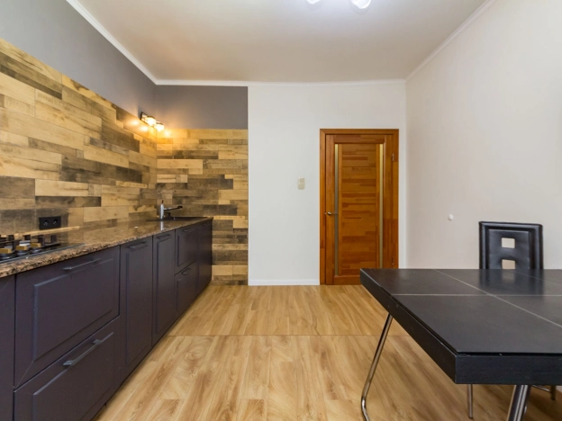 Купить однокомнатную квартиру в Светлогорске. Вариант № 25733, 6, площадь -  квм, цена 5990000 рублей