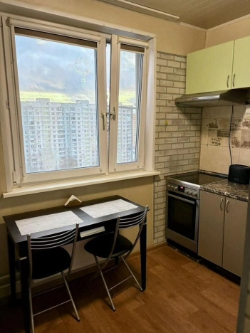 Купить квартиру в Москве. Вариант № 10429741, 11, площадь -  квм, цена 15000000 рублей