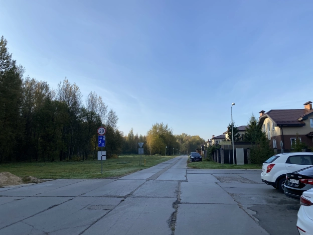 Купить земельный участок в Москве. Вариант № 3390, 4, площадь -  квм, цена 13536000 рублей