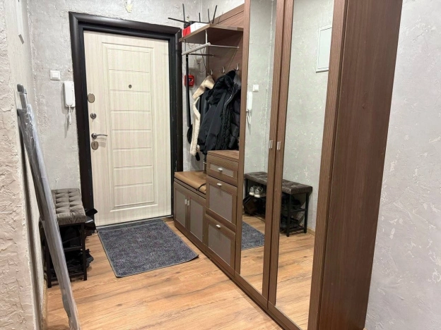 Купить квартиру в Москве. Вариант № 9126183, 3, площадь - квм, цена 23800000 рублей