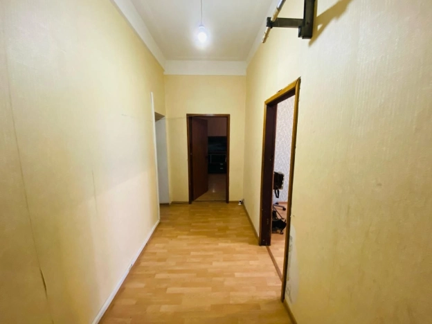 Купить квартиру в Москве. Вариант № 6828912, 3, площадь - квм, цена 32500000 рублей