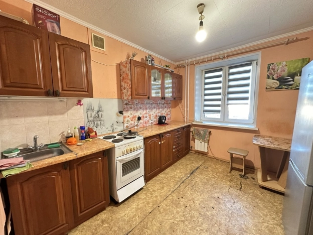 Купить комнату в Северодвинске. Вариант № 8845535, 4, площадь -  квм, цена 1600000 рублей