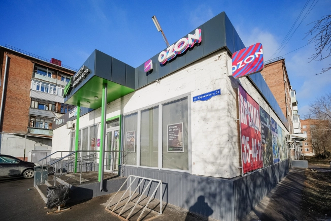 Купить двухкомнатную квартиру в Омске. Вариант № 8511441, 24, площадь -  квм, цена 4000000 рублей