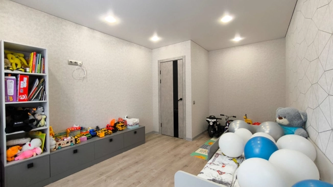 Купить двухкомнатную квартиру в Микрорайоне Водники в Вологде. Вариант № 5688, 9, площадь -  квм, цена 7650000 рублей