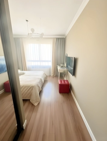 Купить двухкомнатную квартиру у метро Девяткино в Санкт-Петербурге. Вариант № 7708722, 5, площадь -  квм, цена 19000000 рублей