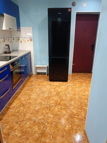 Снять квартиру в Калининграде. Вариант № 9652084, 6, площадь -  квм, цена 25000 рублей