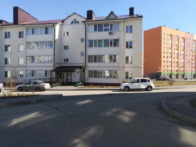 Купить однокомнатную квартиру на вторичке в Пензенской области. Вариант № 9455914, 3, площадь -  квм, цена 3200000 рублей