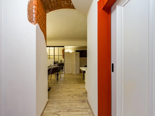 Купить офисы в Калининграде. Вариант № 13811, 8, площадь -  квм, цена 4500000 рублей