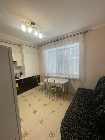 Купить двухкомнатную квартиру в Микрорайоне 4-й, Элиста в Элисте. Вариант № 3968977, 5, площадь -  квм, цена 6500000 рублей