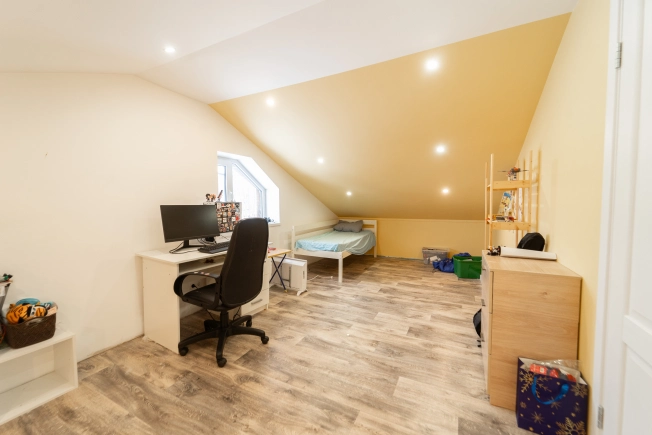 Купить дом в Петрозаводске. Вариант № 27813, 20, площадь -  квм, цена 19999999 рублей