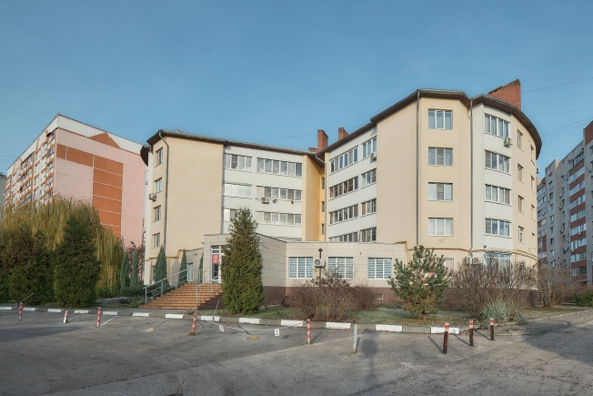 Купить трехкомнатную квартиру в Рязанской области. Вариант № 9315694, 11, площадь -  квм, цена 10700000 рублей