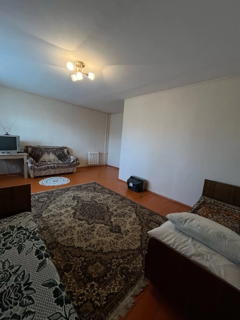 Купить квартиру в Вологодской области. Вариант № 4148744, 4, площадь -  квм, цена 1800000 рублей