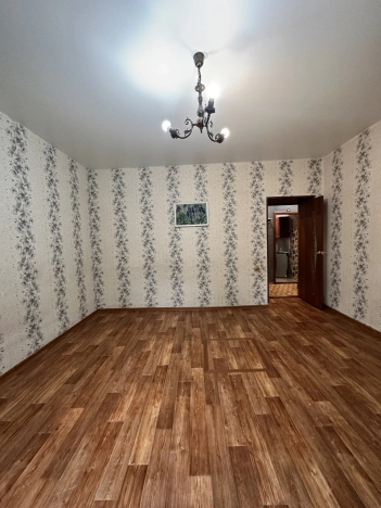 Купить квартиру на улице Комсомольская в Улан-Удэ. Вариант № 2646434, 4, площадь -  квм, цена 5600000 рублей