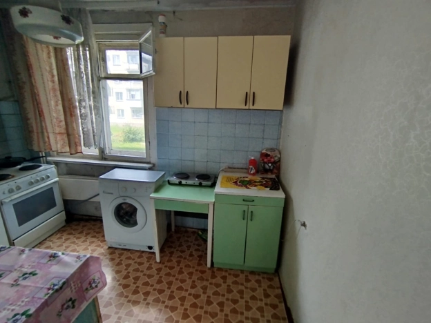 Купить комнату на улице Сухановская в Новосибирске. Вариант № 2061838, 2, площадь -  квм, цена 1200000 рублей