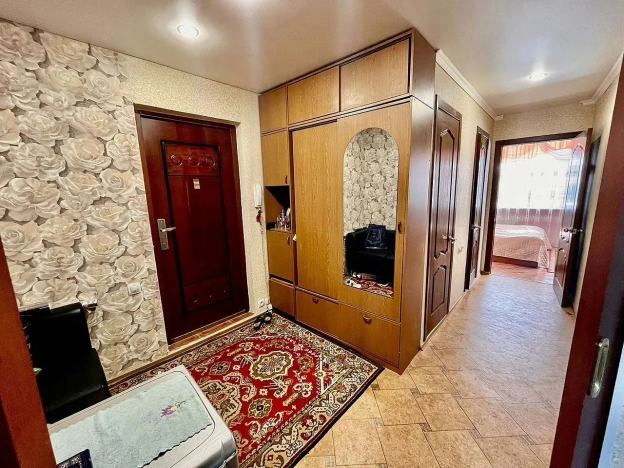 Купить трехкомнатную квартиру в Республике Татарстан (татарстан). Вариант № 48572, 3, площадь -  квм, цена 4200000 рублей