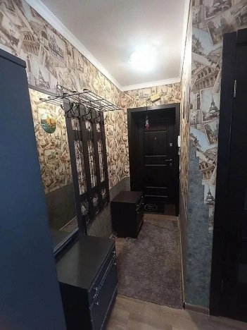 Купить трехкомнатную квартиру на улице Ильи Мухачева в Бийске. Вариант № 19292, 3, площадь -  квм, цена 6600000000 рублей