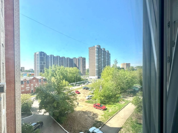 Купить трехкомнатную квартиру в Калуге. Вариант № 42880, 24, площадь -  квм, цена 11199000 рублей