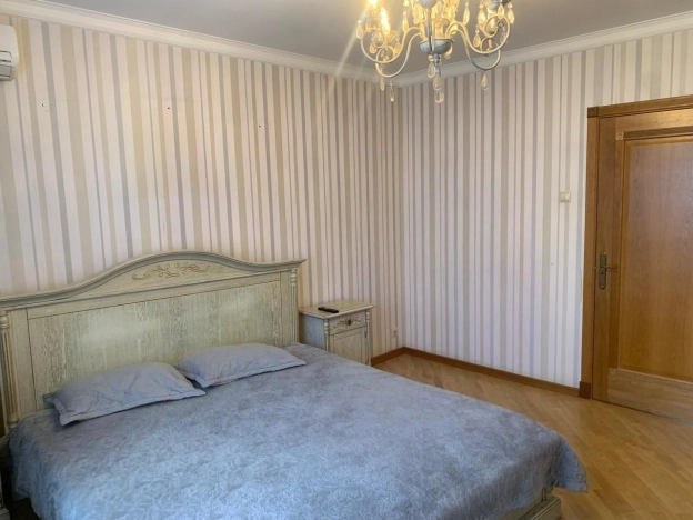 Купить квартиру в Москве. Вариант № 9323090, 9, площадь -  квм, цена 19650000 рублей