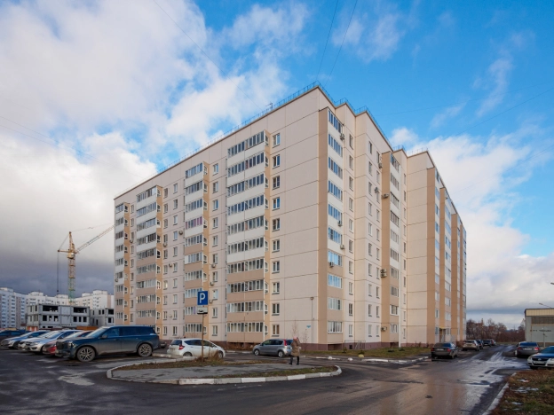 Купить квартиру в Омске. Вариант № 9249370, 26, площадь -  квм, цена 4550000 рублей