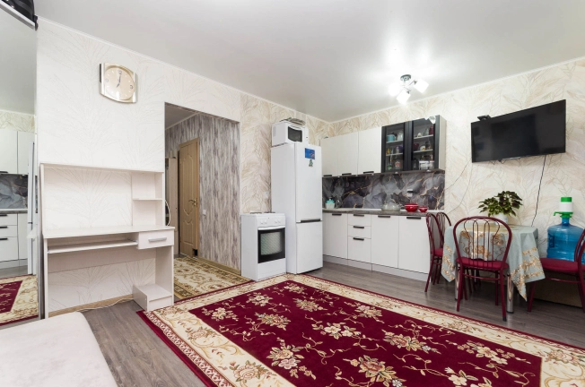 Купить квартиру в Тобольске. Вариант № 2484592, 2, площадь -  квм, цена 3800000 рублей