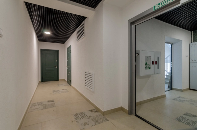 Купить двухкомнатную квартиру на улице Ленинградская в Вологде. Вариант № 16366, 28, площадь -  квм, цена 11250000 рублей