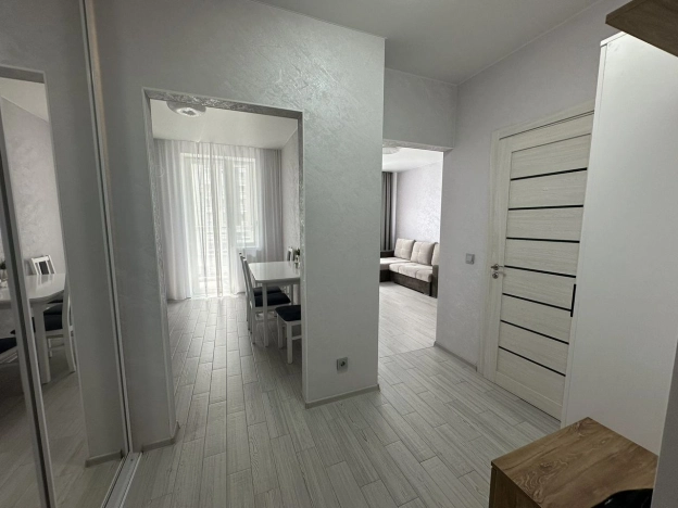 . Вариант № 1198900, 1, площадь - 32.5 квм, цена 6450000 рублей