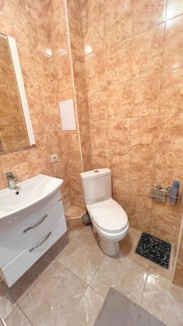 Купить двухкомнатную квартиру на улице Ярославская в Краснодаре. Вариант № 2405277, 11, площадь -  квм, цена 11450000 рублей