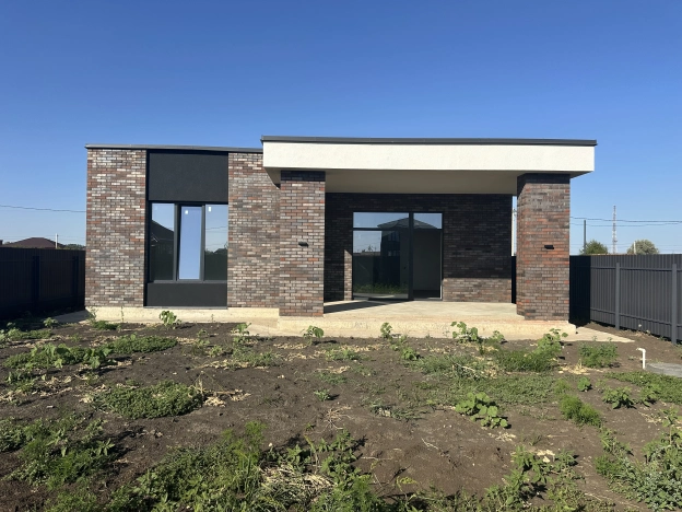 Купить дом на улице 1-й Становой проезд в Краснодаре. Вариант № 46967, 0, площадь -  квм, цена 14500000 рублей