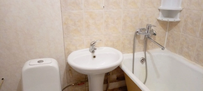 Купить квартиру у метро Аметьево в Казани. Вариант № 3953259, 4, площадь -  квм, цена 3850000 рублей