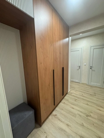 Купить двухкомнатную квартиру на улице Венская в Новосибирской области. Вариант № 49266, 6, площадь - квм, цена 5500000 рублей