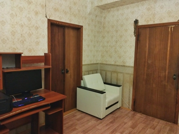 Купить четырехкомнатную квартиру на улице Чехова в Лобне. Вариант № 7498, 6, площадь -  квм, цена 7950000 рублей