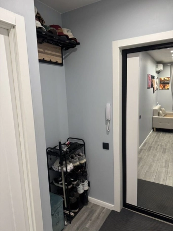 Купить однокомнатную квартиру на улице Шелепихинская набережная в Москве. Вариант № 10006678, 7, площадь -  квм, цена 10000000 рублей