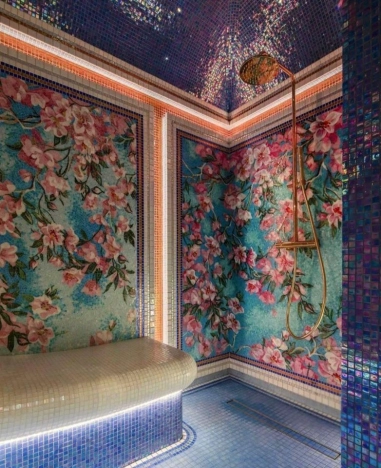 Купить четырехкомнатную квартиру в ЮЗАО в Москве. Вариант № 2805865, 30, площадь -  квм, цена 110000000 рублей