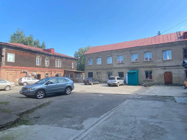 Купить коммерческую недвижимость в Бийске. Вариант № 13968, 3, площадь - квм, цена 70000000 рублей