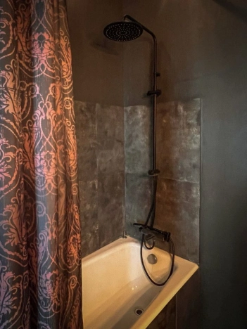 Купить квартиру в Москве. Вариант № 9653990, 24, площадь -  квм, цена 16800000 рублей